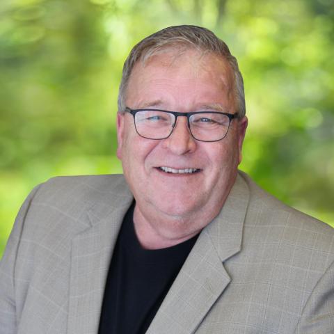 Dean Edson Headshot